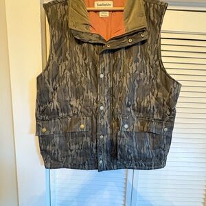 Tom Beckbe Fowler Vest